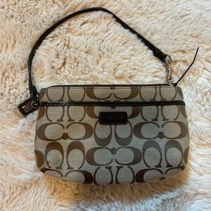 NWOT Coach Wristlet